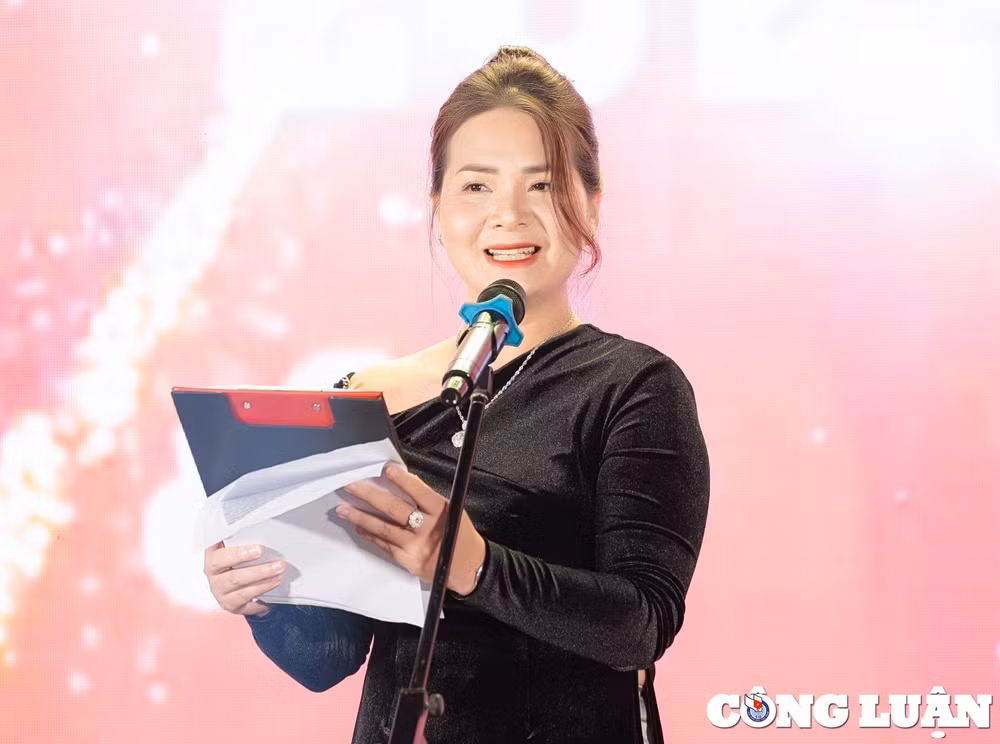 tra son kim cuc thuc uong moc mac ma tinh te tai noi dat lanh chim dau khien du khach me dam hinh 5