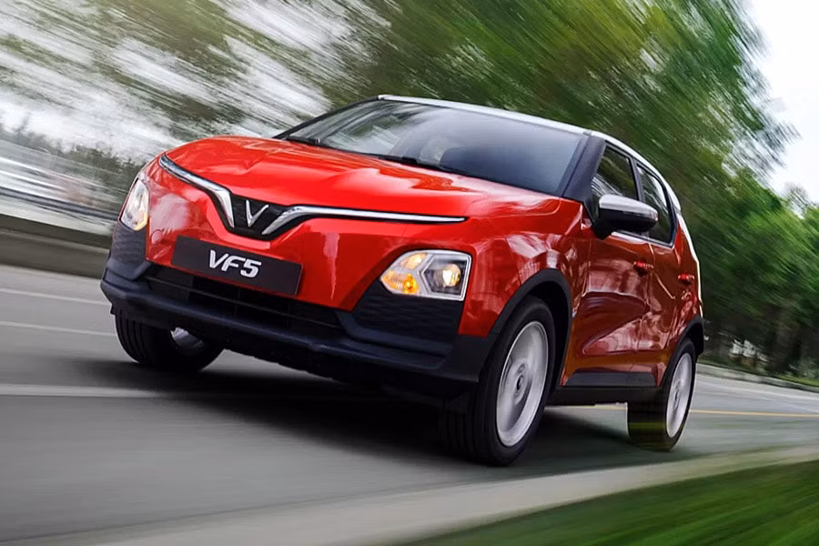 Đập tan mọi nghi ngờ về xe điện Vinfast VF5 Hiệu suất mạnh mẽ, vận hành êm ái