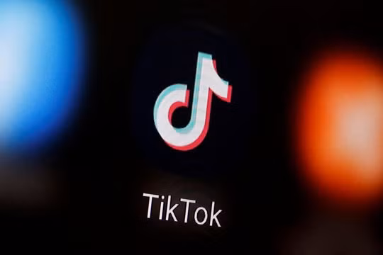 Universal Music tạm dừng hợp tác với TikTok vì vấn đề phí bản quyền