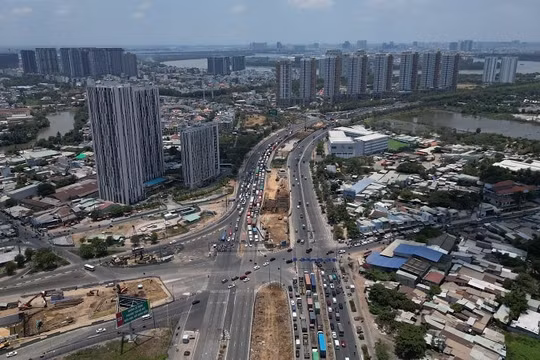 193 dự án vướng mắc giải ngân đầu tư công tại TP HCM