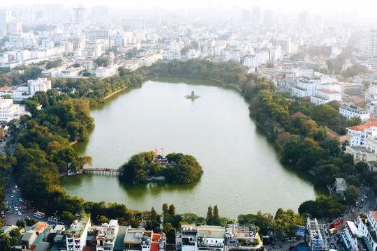 Hà Nội dự kiến hạn chế phương tiện gây ô nhiễm ở Hồ Gươm và khu phố cổ