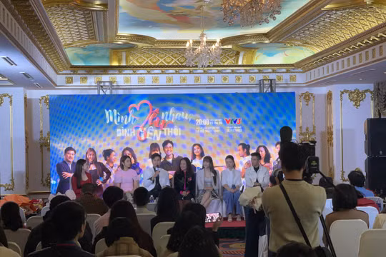 Hôn nhân chẳng mấy bình yên giữa Thanh Sơn - Việt Hoa trong "Mình yêu nhau, bình yên thôi"
