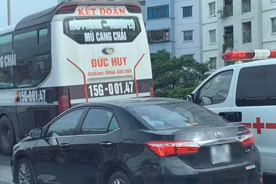 Xử phạt tài xế xe khách chặn đầu xe cứu thương trên Vành đai 3