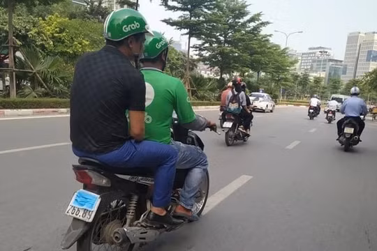 Phạt nguội xe máy: Mục tiêu tốt nhưng nhiều thách thức khi thực hiện