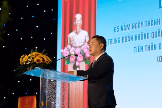 Đoàn bay 919 của Vietnam Airlines kỷ niệm 65 năm thành lập