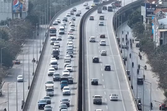 Giao thông Hà Nội sẽ nóng dần lên từ chiều tối nay cho đến rạng sáng mai