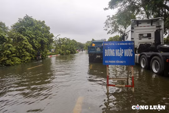 Hà Nội: Vận hành an toàn xe khách liên tỉnh trong điều kiện thời tiết xấu