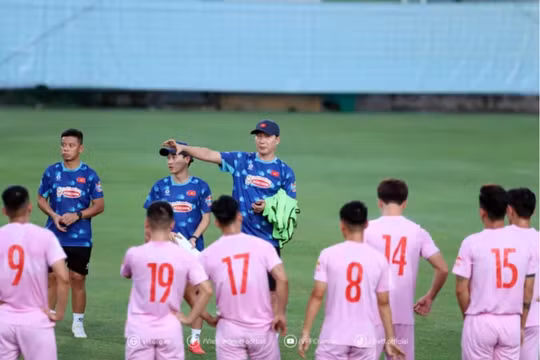 Nguyễn Hoàng Đức: 'Đội tuyển Việt Nam sẽ thể hiện diện mạo mới ở cuộc đối đầu với Nga'