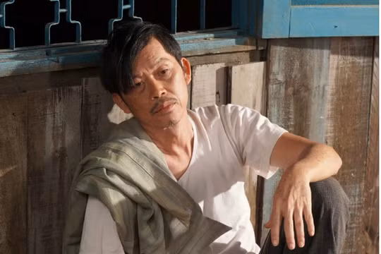 'Làm giàu với ma' vượt mốc 50 tỉ đồng, áp đảo phim 'Hai Muối'