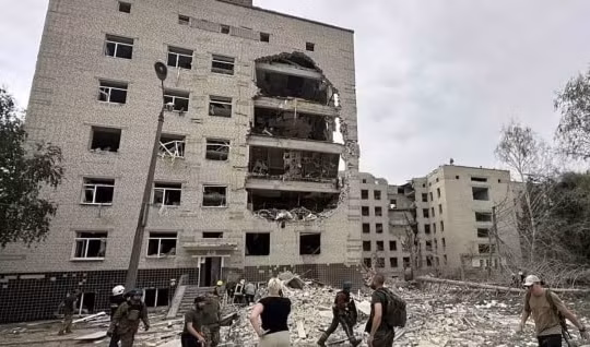 Học viện quân sự Ukraine không kịp sơ tán khi tên lửa Nga lao tới, hơn 50 người thiệt mạng