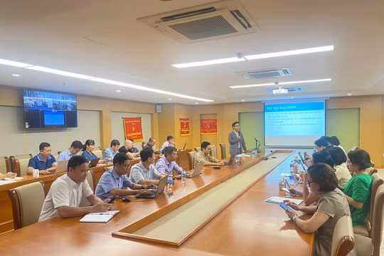 Thời báo Ngân hàng tập huấn kỹ năng ứng dụng trí tuệ nhân tạo cho phóng viên
