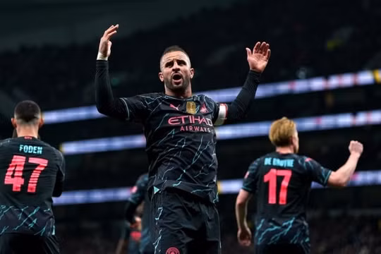 Man City lần đầu thắng trên sân của Tottenham trong suốt 5 năm