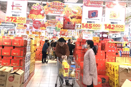 Ngày mùng 3 Tết Giáp Thìn 2024: Thị trường tiêu dùng sẽ dần sôi động