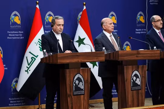 Lo sợ khủng bố lớn mạnh trở lại, Iraq cân nhắc đưa quân vào Syria