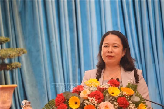 Việc khen thưởng không làm theo hình thức mà phải đúng người, đúng thời điểm, tạo sức lan tỏa trong xã hội