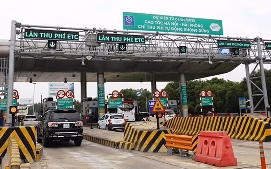 Gần 500.000 lượt xe hết tiền trong tài khoản thu phí không dừng trên cao tốc