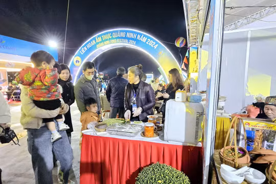 Hơn 100.000 du khách tham quan, trải nghiệm tại Liên hoan ẩm thực Quảng Ninh năm 2024