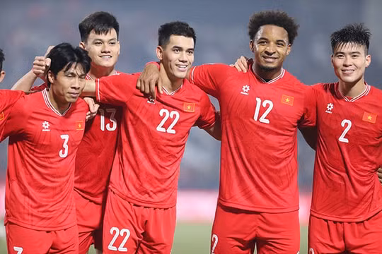 Đội tuyển Việt Nam vào chung kết AFF Cup, giá vé lập tức tăng mạnh