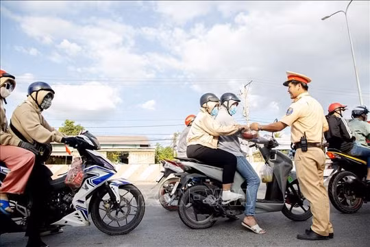 Bảo đảm an ninh trật tự, phục vụ nhân dân vui Xuân, đón Tết an toàn, lành mạnh, bình yên
