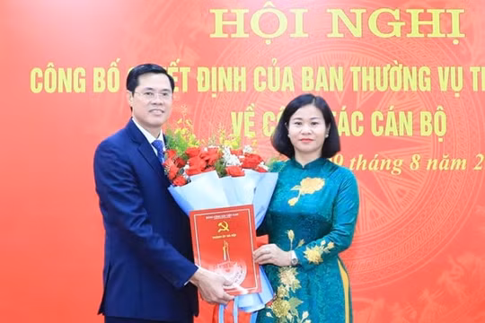 Ông Nguyễn Xuân Phong được điều động làm Phó Bí thư Huyện ủy Thanh Trì