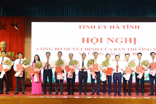 Hà Tĩnh luân chuyển, điều động 19 cán bộ chủ chốt đợt 2, năm 2024