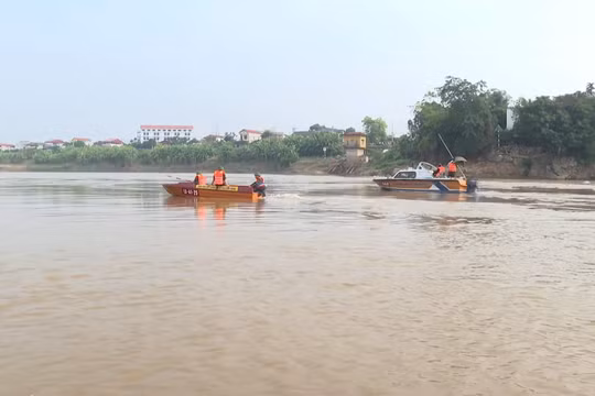 Đã tìm thấy tất cả 5 thi thể học sinh mất tích khi ra bãi sông chơi ở Phú Thọ
