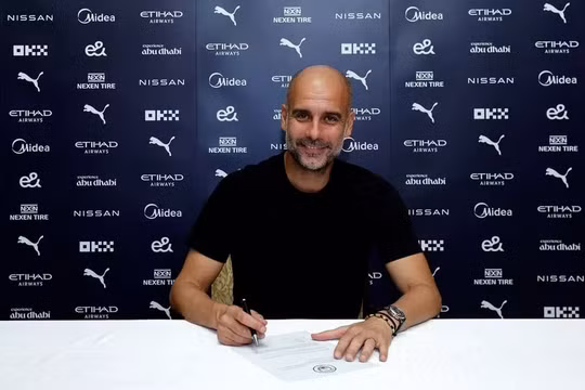 HLV Guardiola gia hạn hợp đồng với Man City