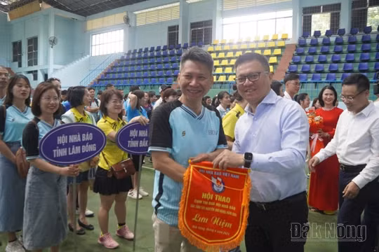 Khai mạc hội thao Cụm thi đua Hội Nhà báo các tỉnh Tây Nguyên năm 2024