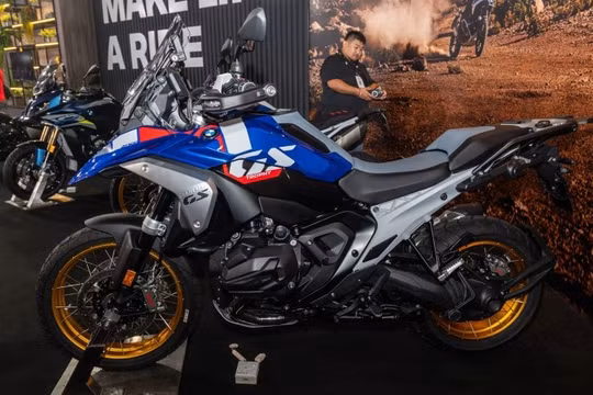 Siêu môtô 2024 BMW Motorrad R1300GS ra mắt, giá hơn 756 triệu đồng