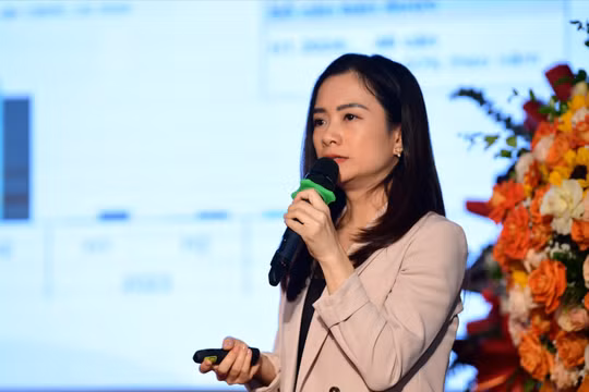 Thu nhập của người dân Hà Nội, TP.HCM 'hụt hơi' khó đuổi kịp giá nhà