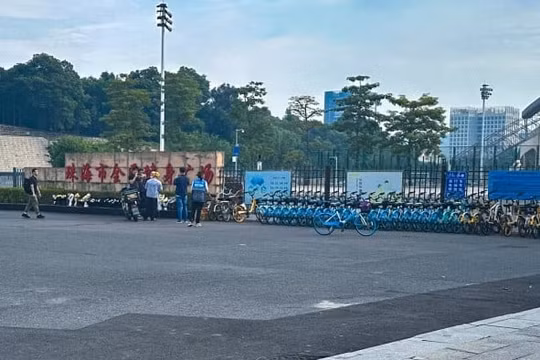 Trung Quốc thắt chặt an ninh sau vụ đâm xe ở Chu Hải
