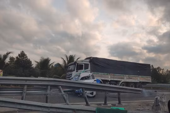 Tai nạn liên hoàn trên tuyến cao tốc Trung Lương - Mỹ Thuận, một người Trung Quốc tử vong