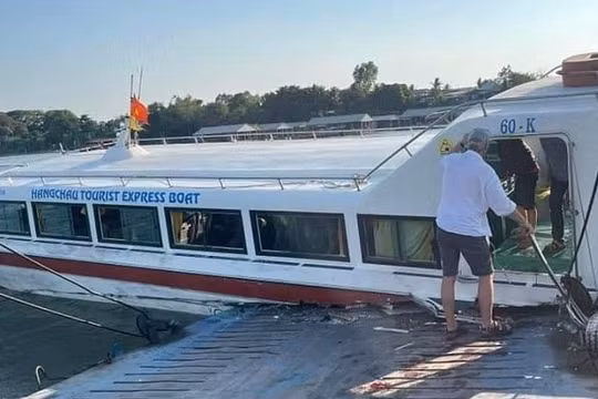 Hướng dẫn viên vụ tai nạn trên sông Tiền không qua khỏi