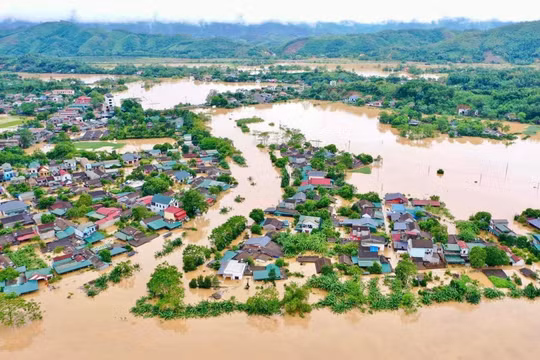Phú Thọ: Hơn 200 hộ dân của huyện Hạ Hòa phải sơ tán do mưa lũ