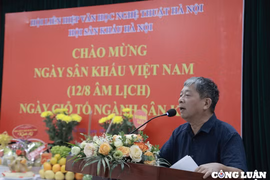 Kỷ niệm ngày Sân khấu Việt Nam lần thứ XIV và ngày Giỗ Tổ của ngành Sân khấu