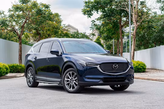 Giá xe Mazda CX-8 lăn bánh tháng 8/2024: Giảm sốc, rẻ hơn cả Toyota Fortuner