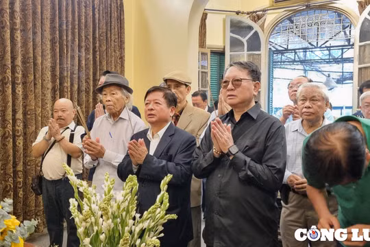 Lễ xuất quân hành hương về nguồn "Qua miền Tây Bắc - về với Điện Biên"