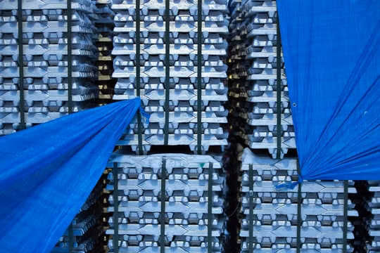 EU hiện khó cấm nhập khẩu nhôm Nga