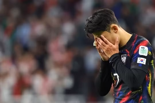 Son Heung-min nghẹn lời, liên tục nói xin lỗi sau trận thua Jordan
