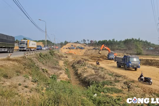 Gỡ vướng về mặt bằng, vật liệu cho cao tốc Hòa Liên - Túy Loan