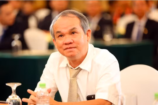 Bầu Đức nói lời thẳng thắn về HLV Troussier sau trận thua của ĐT Việt Nam
