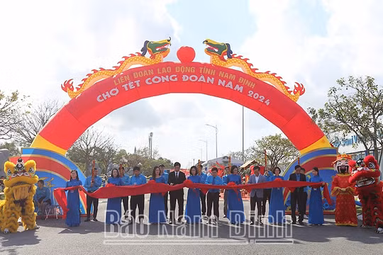 Nam Định: Giảm giá từ 10-20% tất cả sản phẩm được bày bán tại “Chợ Tết Công đoàn” 2024