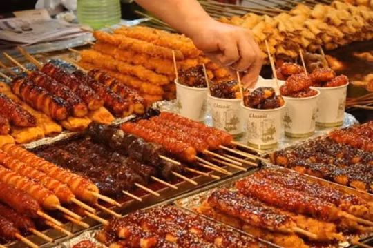 Hải Phòng: Tăng cường các biện pháp đảm bảo an toàn thực phẩm thức ăn đường phố