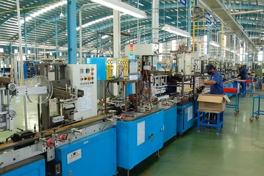 Pinaco (PAC) cổ phiếu tăng giá, cổ đông vẫn nhọc nhằn thoái vốn 2 triệu cổ phiếu