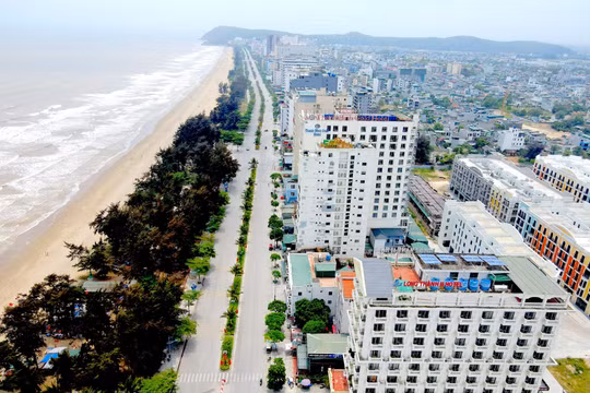 Sẵn sàng các điều kiện chuẩn bị cho mùa du lịch Sầm Sơn năm 2024
