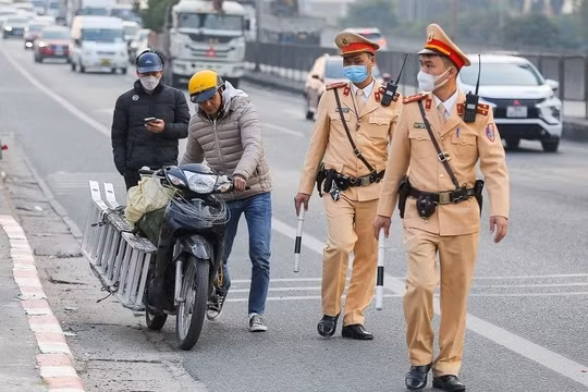 Bộ trưởng GTVT đề nghị phạt nguội với xe máy