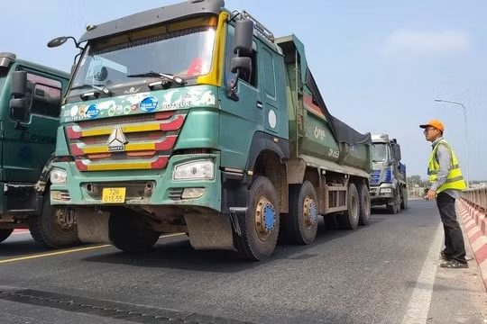 Tổ chức kiểm định cầu Cửa Lấp sau vụ tai nạn chết người