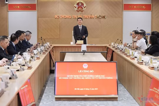 Bộ Thông tin và Truyền thông ban hành quyết định phân công mới công việc giữa Bộ trưởng và 5 thứ trưởng