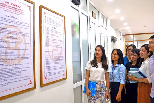 Mỗi cán bộ của Hà Nội phải trở thành tấm gương chuẩn mực trong ứng xử, phát ngôn