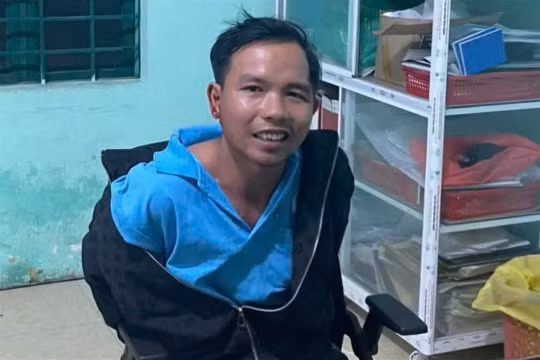 Mâu thuẫn gia đình, nghịch tử chém bố ruột tử vong, đánh mẹ bị thương